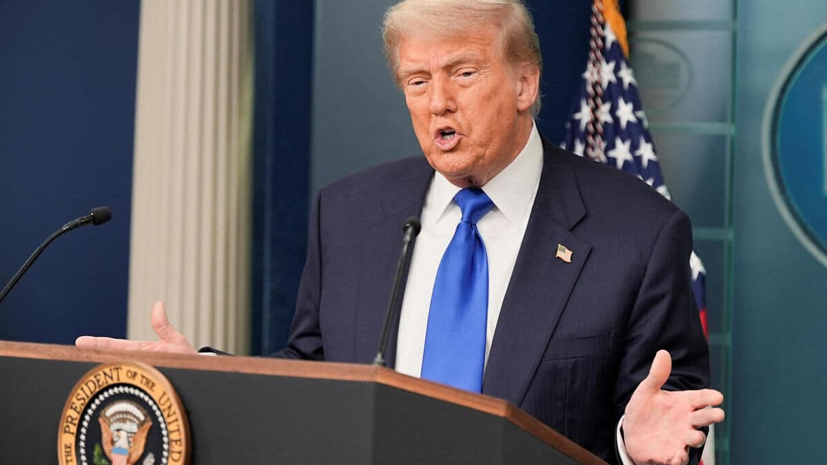 Donald Trump reçoit le feu vert pour suspendre quatre milliards de dollars d'aide mondiale